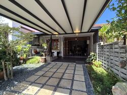Spring Park Estate (D16), Terrace #575077281